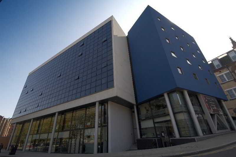 Travelodge Liverpool Central エクステリア 写真