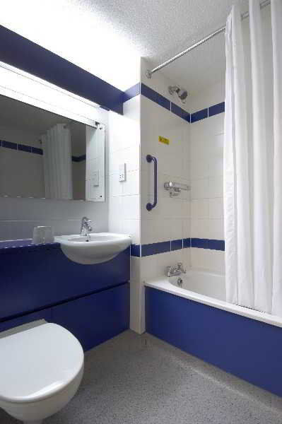 Travelodge Liverpool Central エクステリア 写真